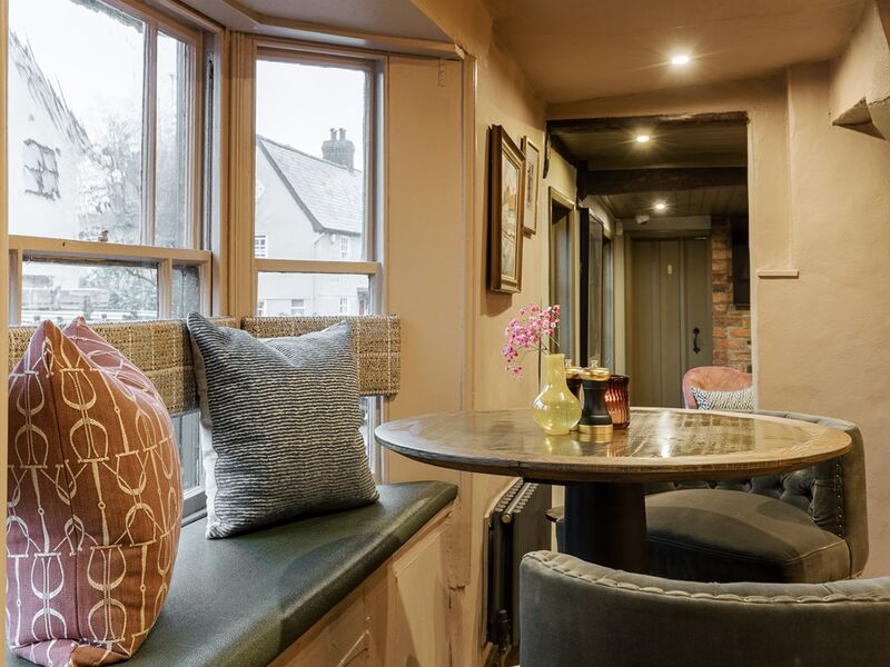Eclectic Seating — Full Room Wide View